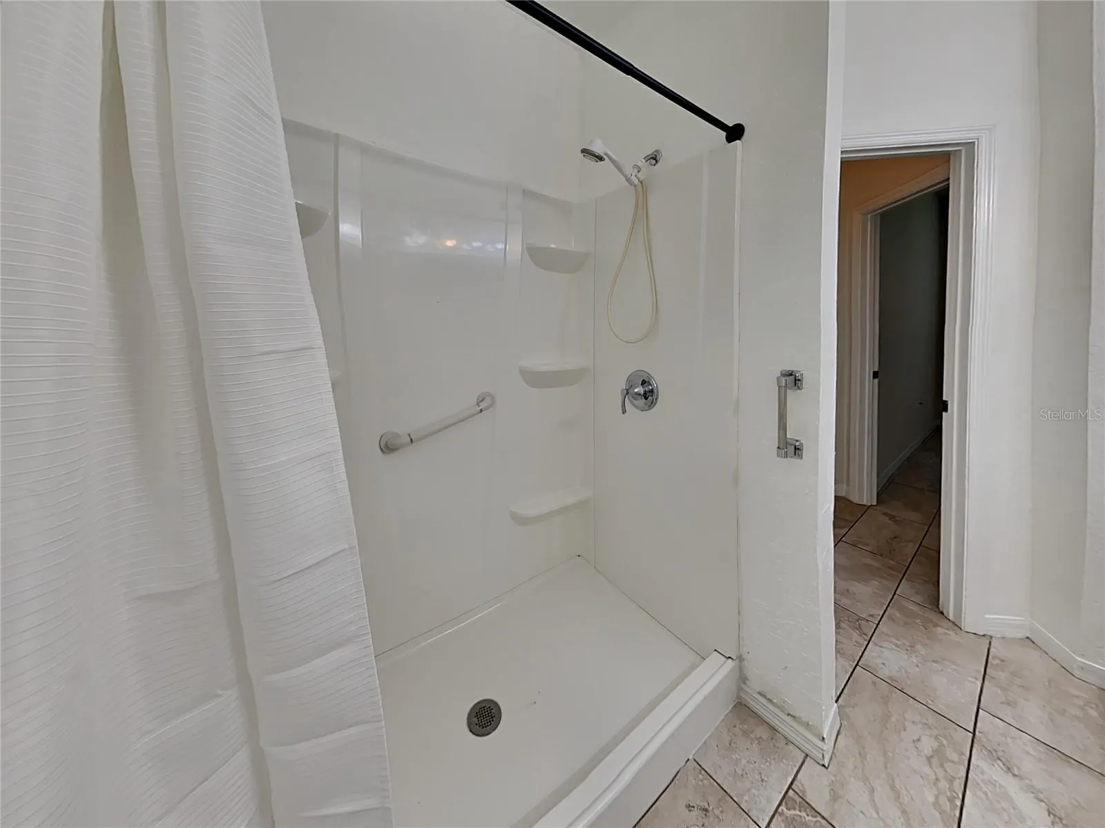 832 GRAND REGENCY PT #102, #102