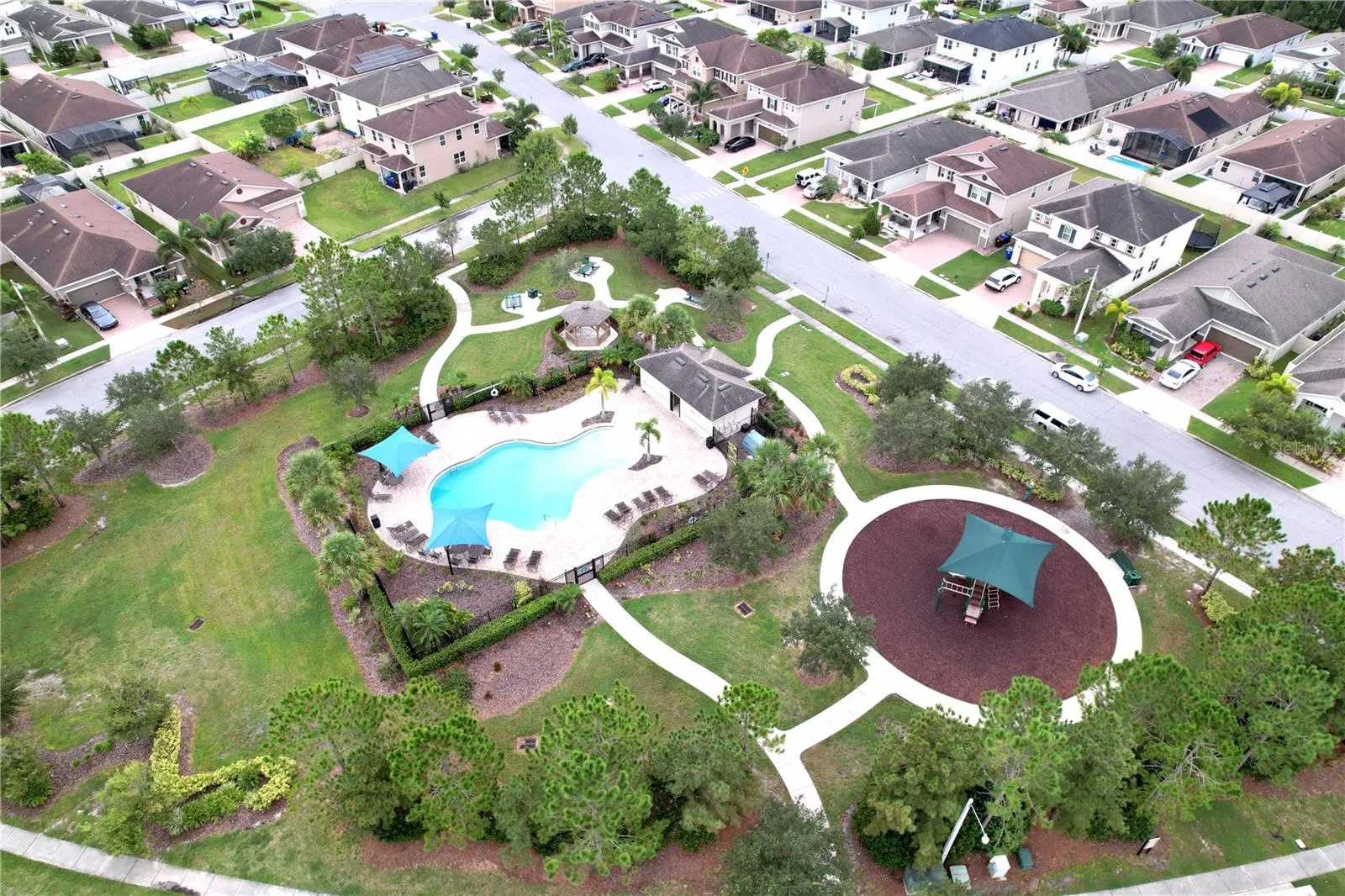 2517 INTERLOCK DR