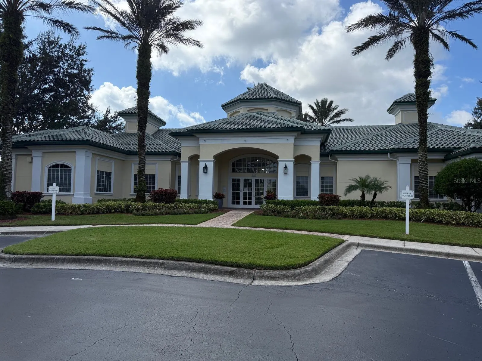 8917 LEGACY CT #207, #207