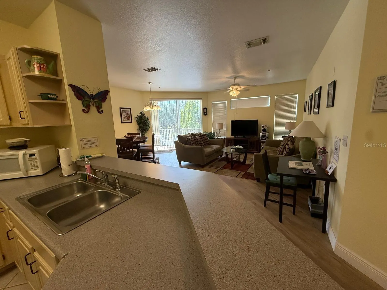 8917 LEGACY CT #207, #207