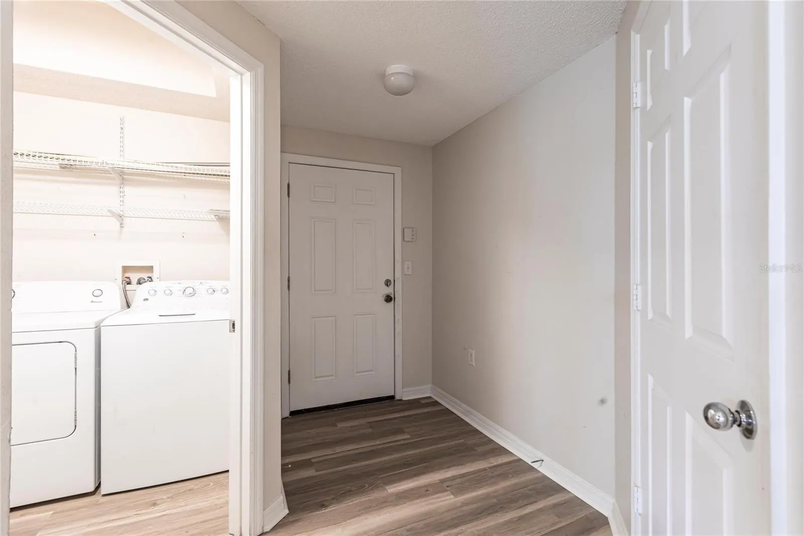5600 BENTGRASS DR #8-302, #8-302