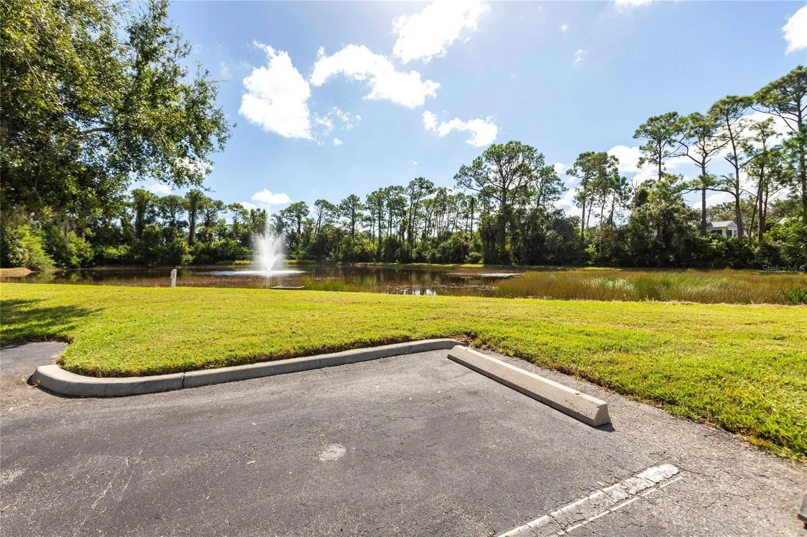 5600 BENTGRASS DR #8-302, #8-302