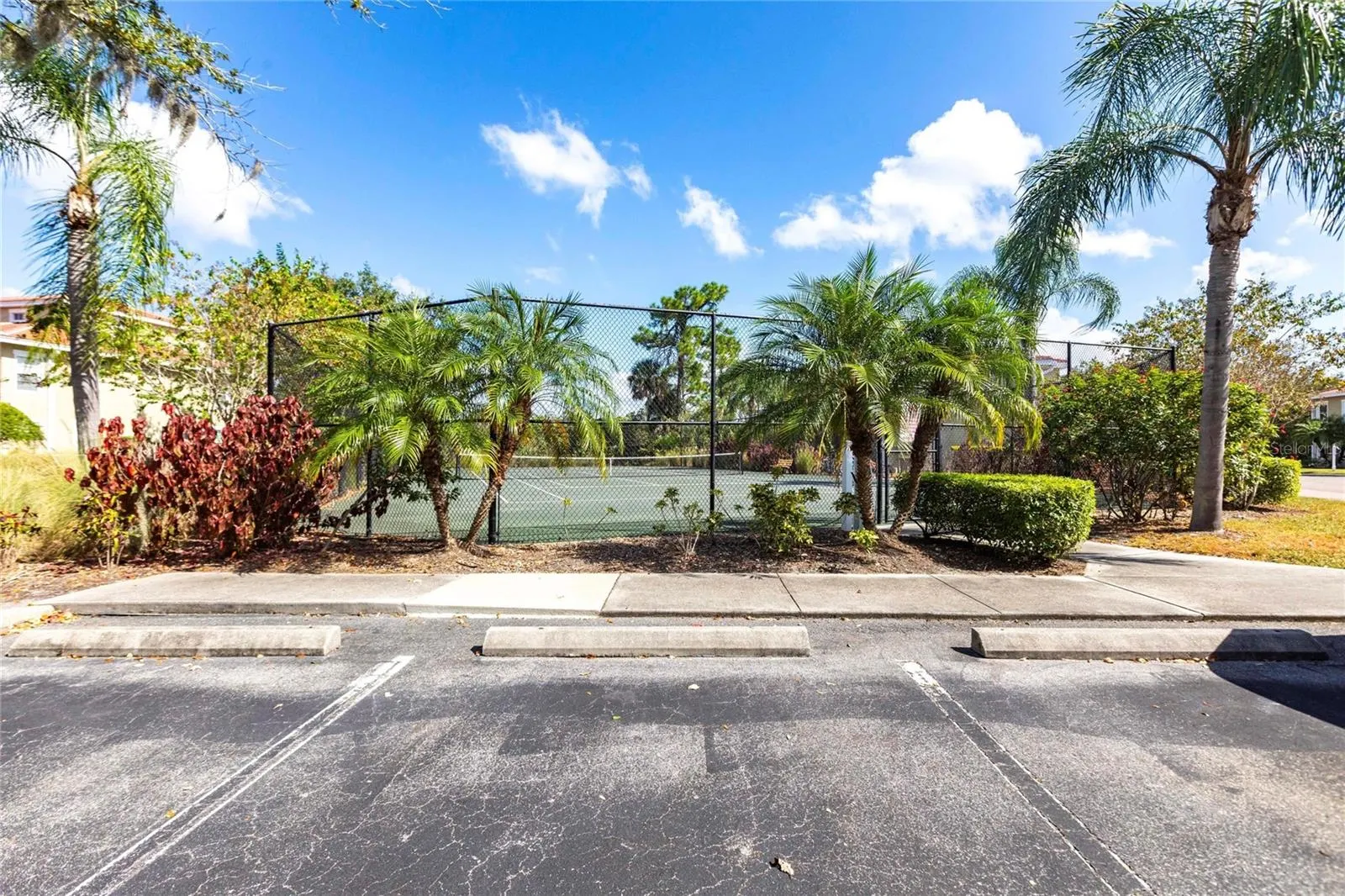 5600 BENTGRASS DR #8-302, #8-302