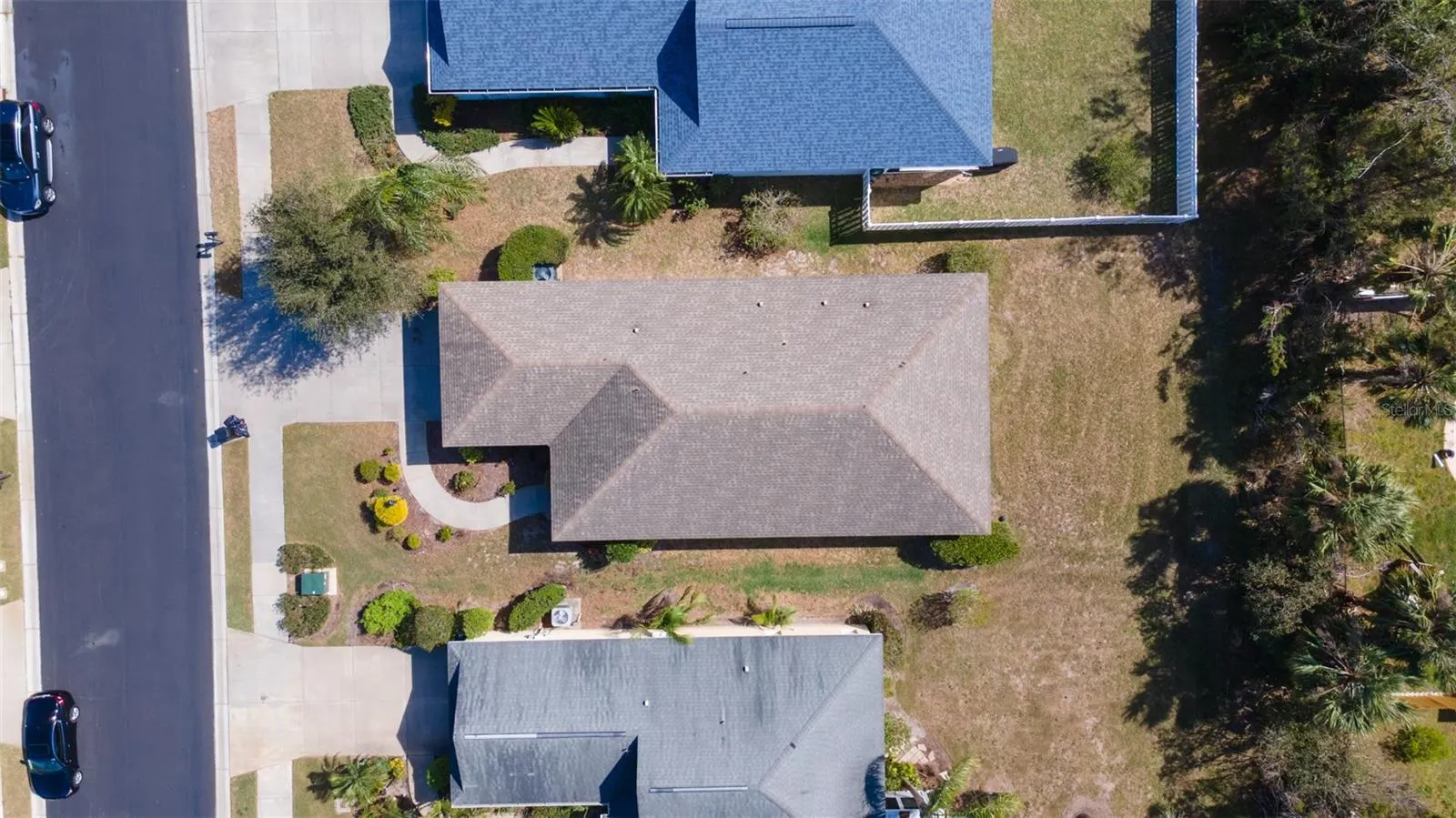 5320 AQUA BREEZE DR