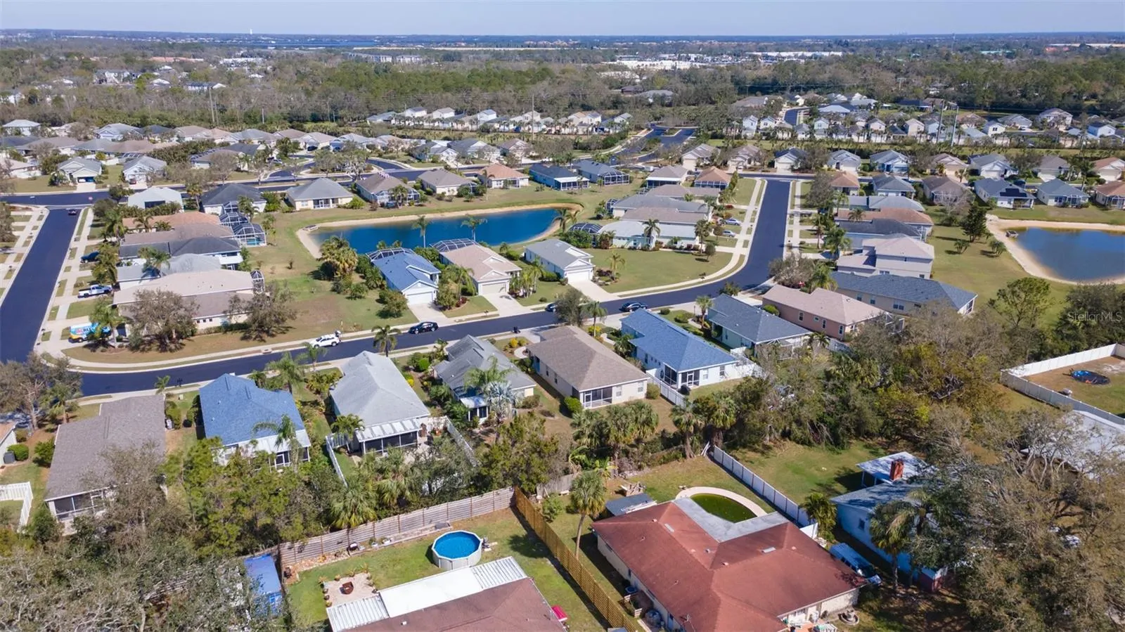 5320 AQUA BREEZE DR