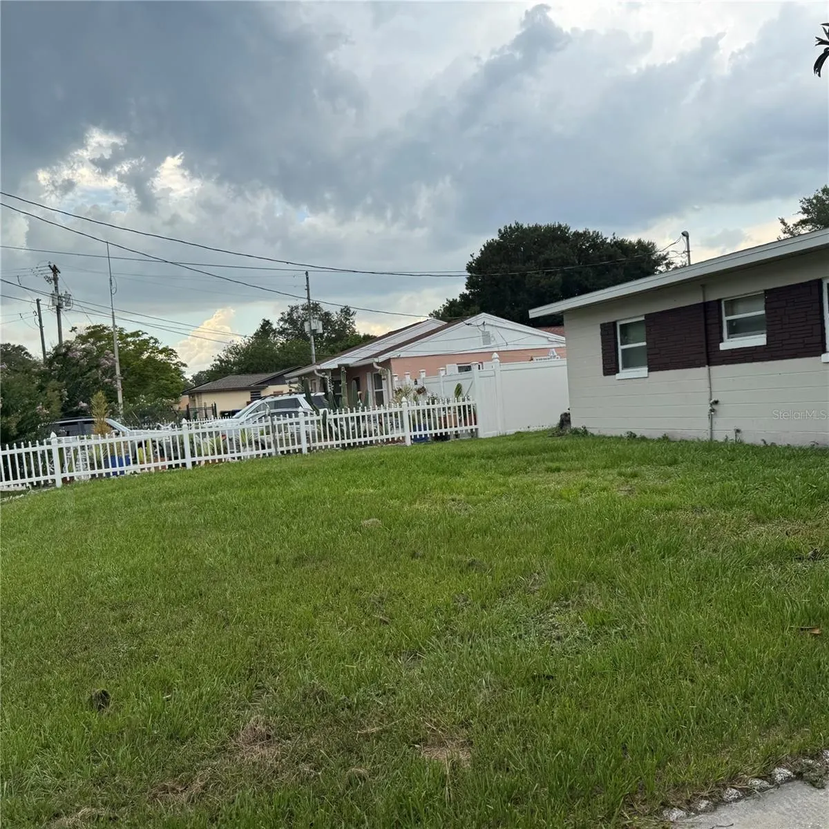 5715 ELON DR