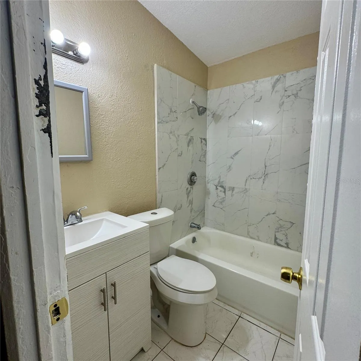 5715 ELON DR