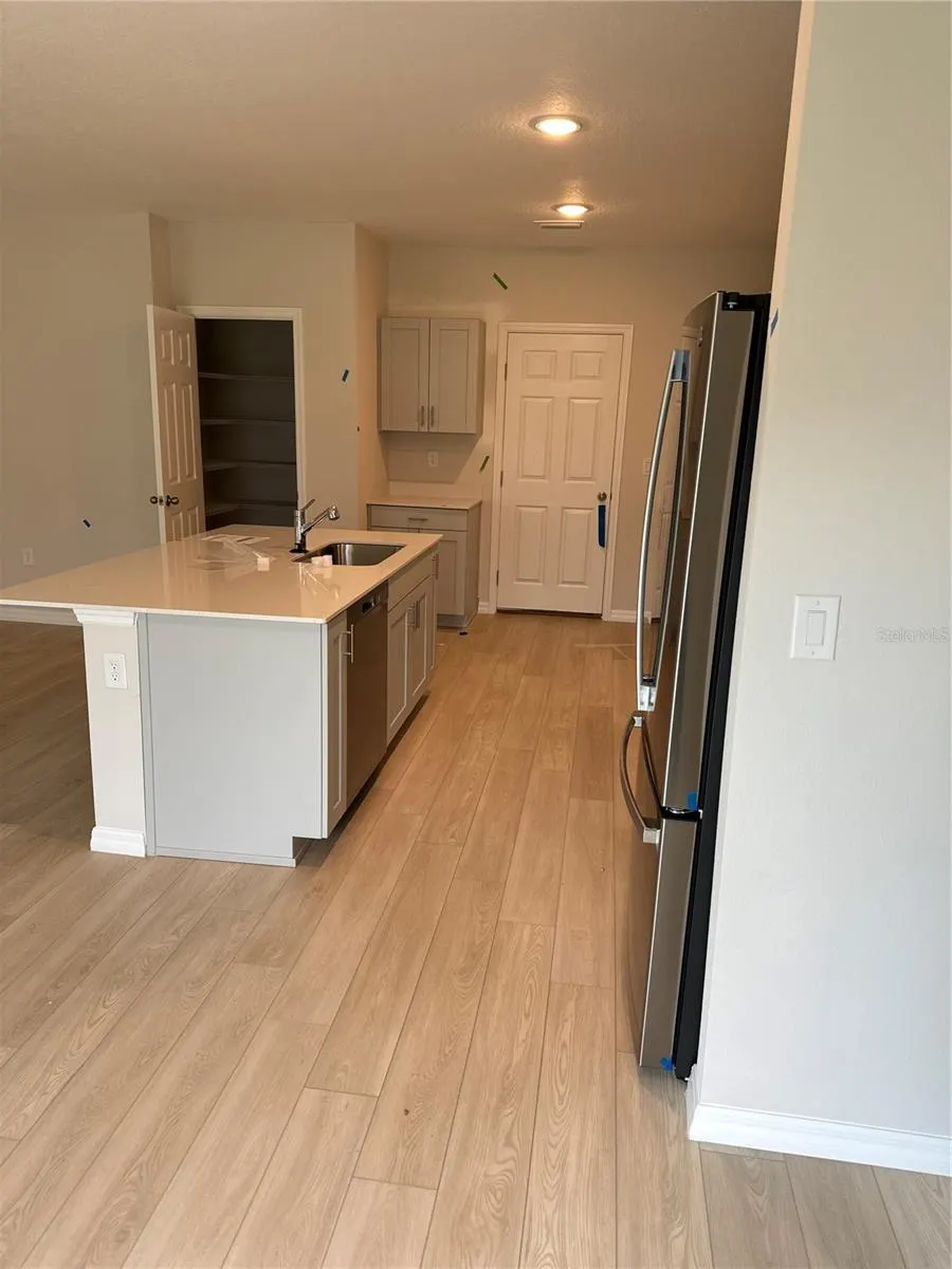 7629 HYDRANGEA LN
