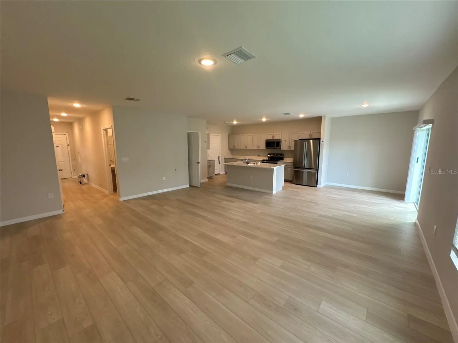 7629 HYDRANGEA LN