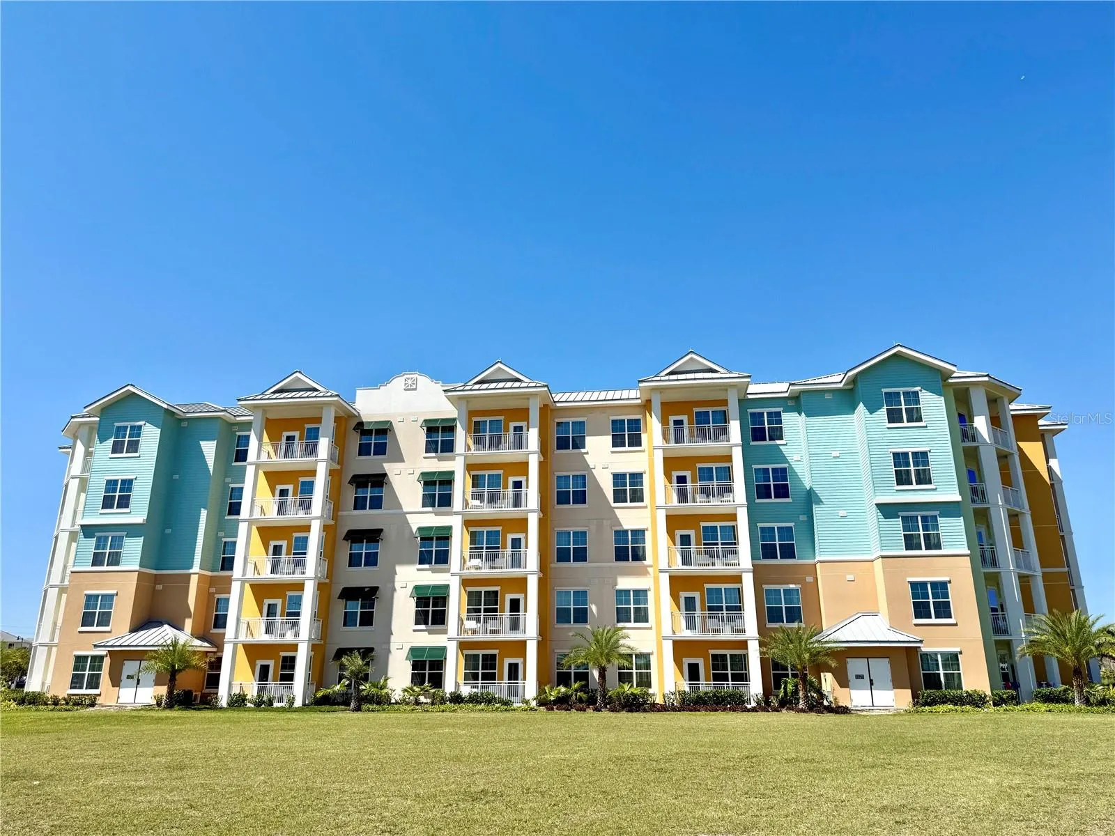 3151 SUNSET WALK DR #208, #208