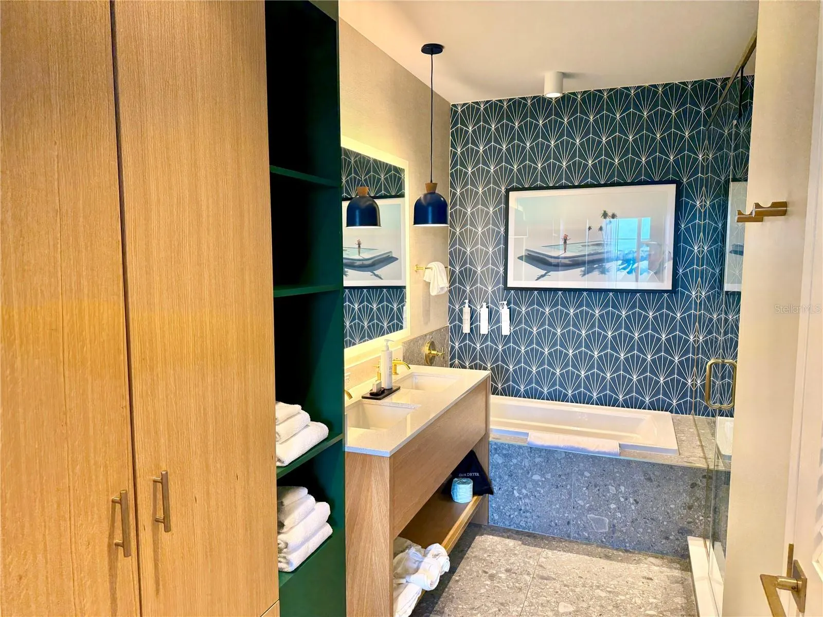 3151 SUNSET WALK DR #208, #208