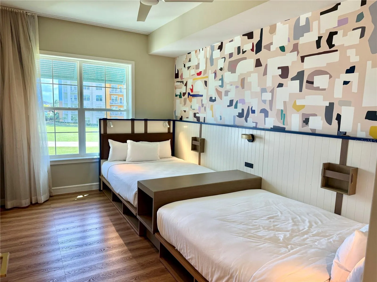 3151 SUNSET WALK DR #208, #208