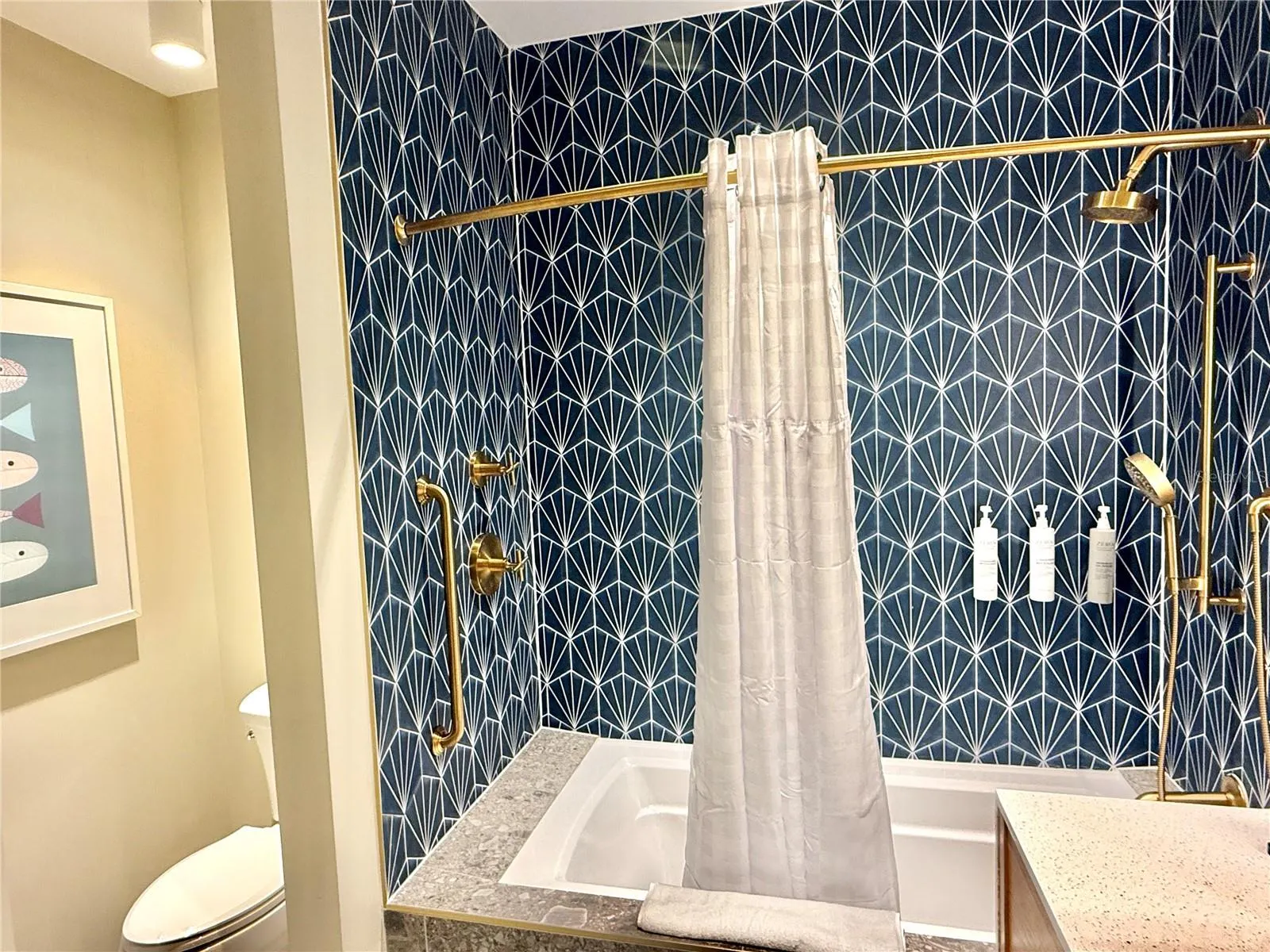 3151 SUNSET WALK DR #208, #208