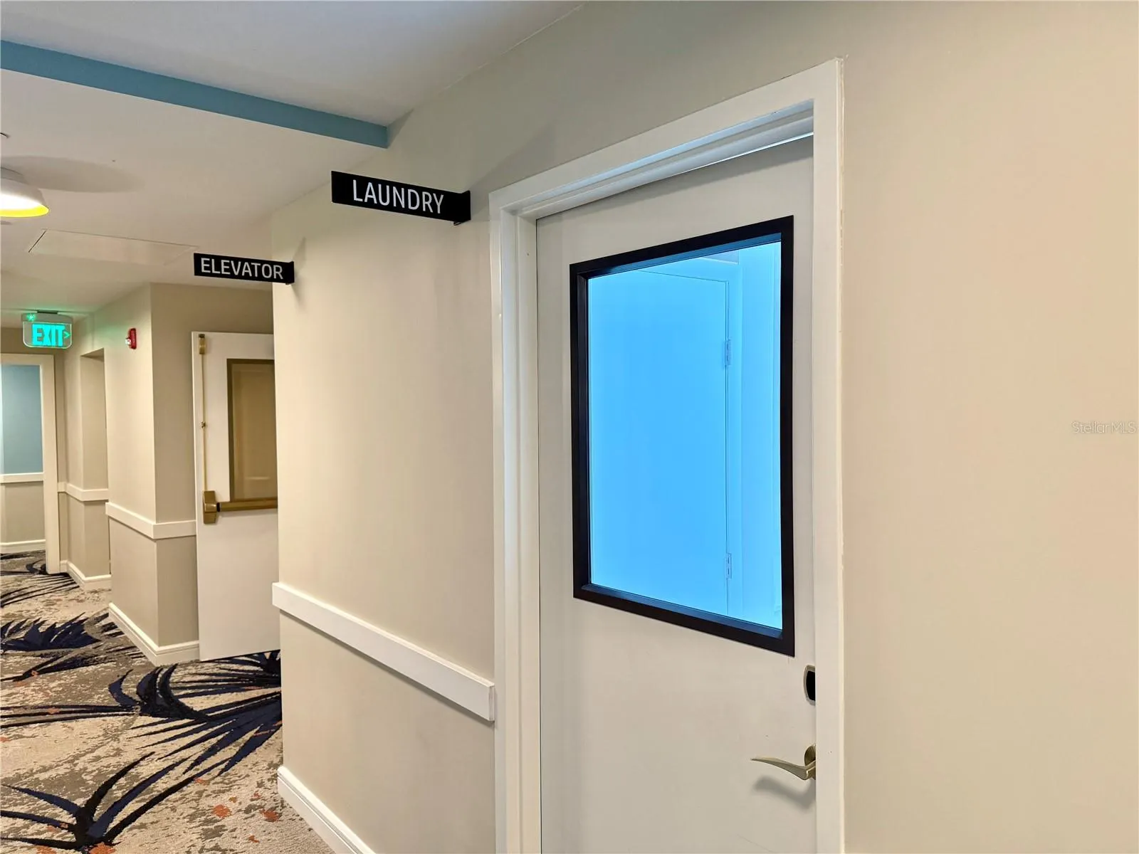 3151 SUNSET WALK DR #208, #208
