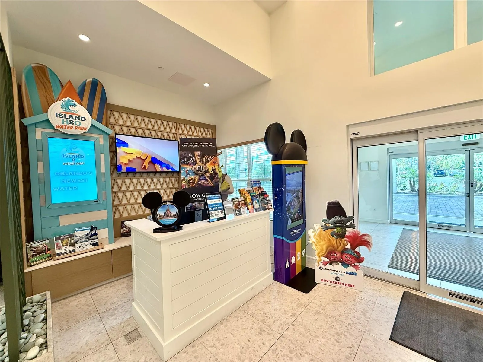 3151 SUNSET WALK DR #208, #208