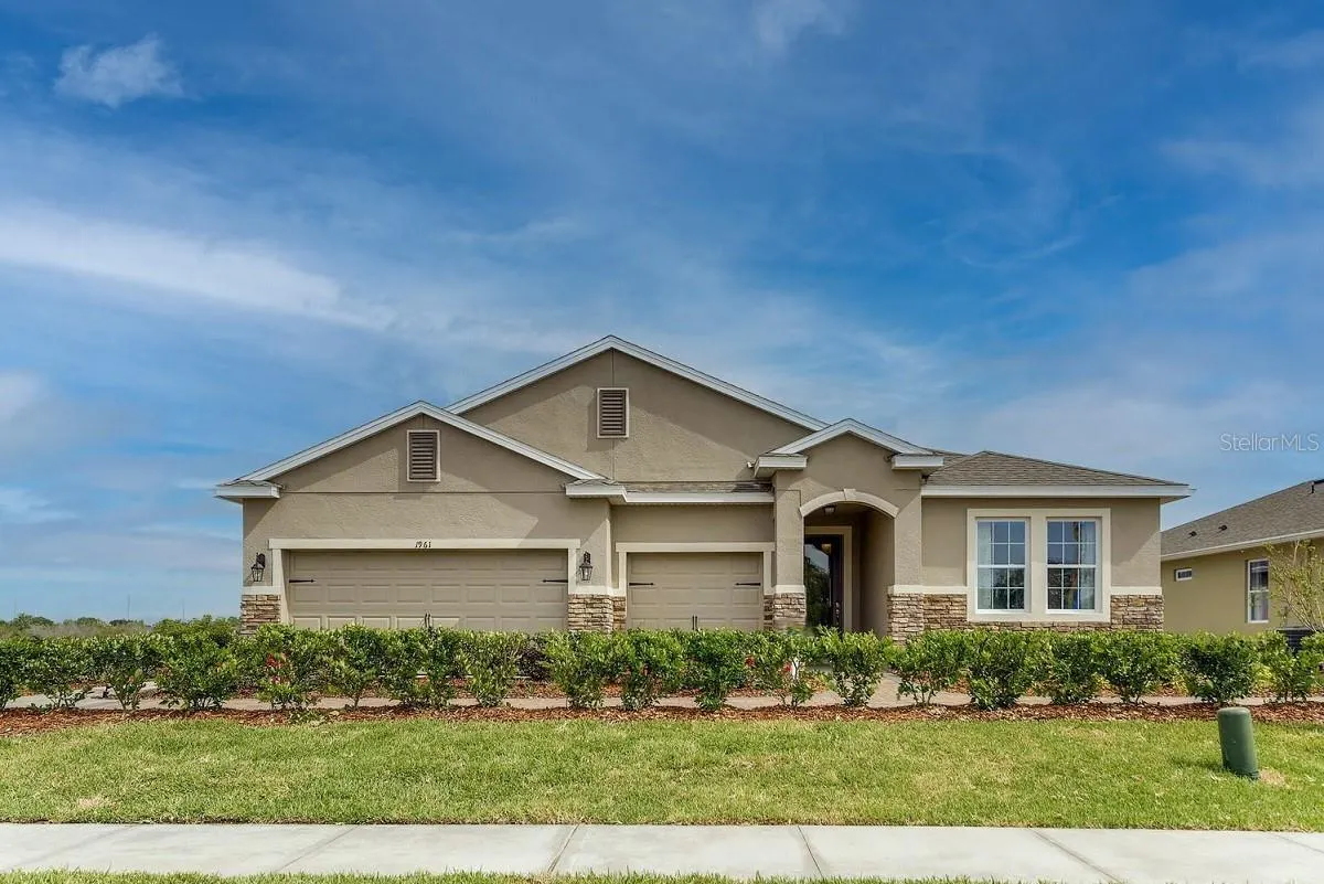 2017 WALNUT CREEK DR