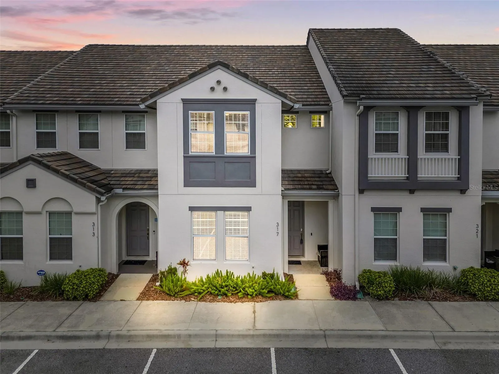 317 CAPTIVA DR