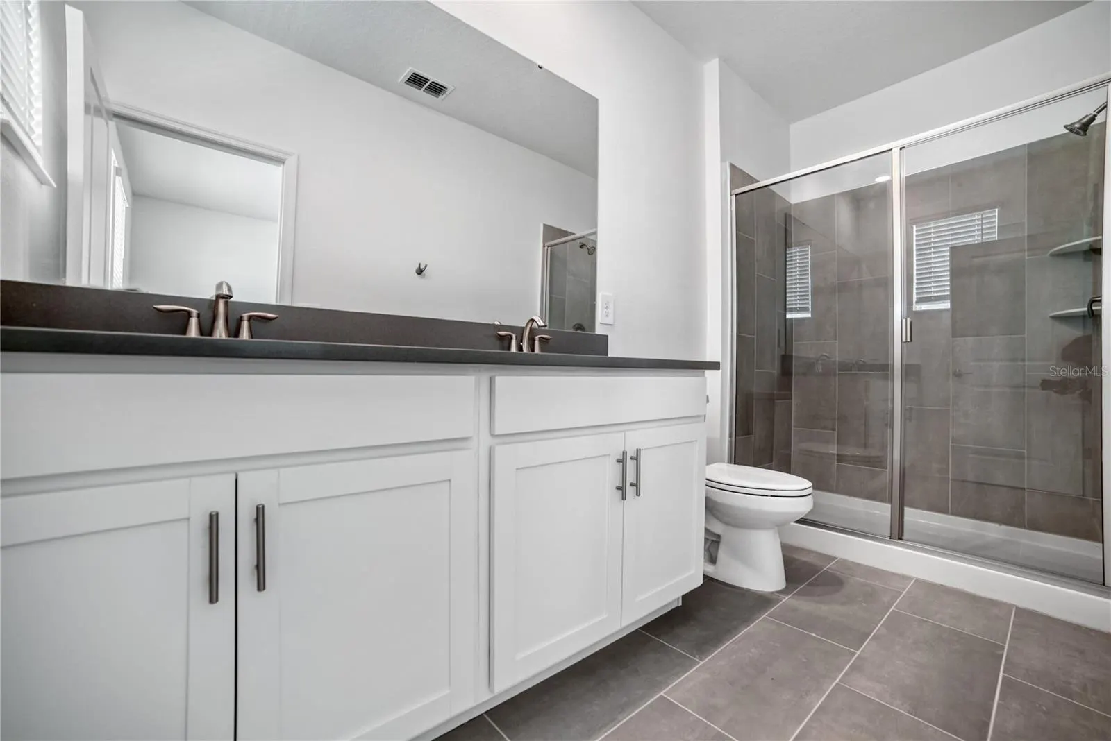 1141 KINGSBARN ST