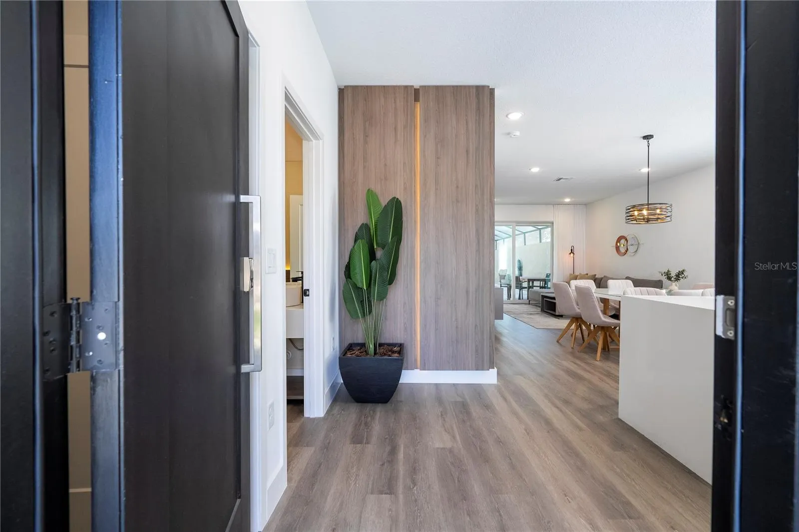 2575 SANTORINI DR