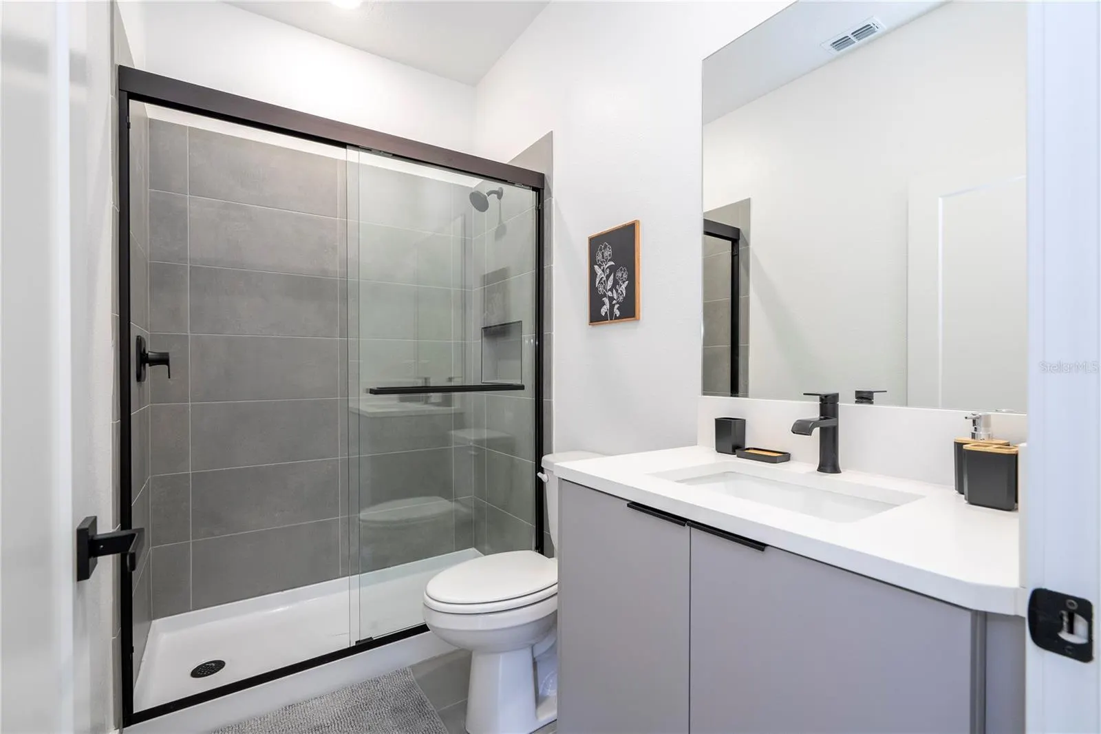 2575 SANTORINI DR