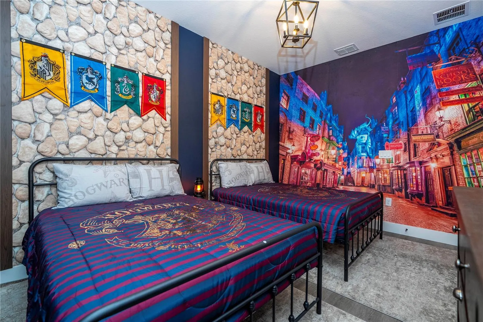 2575 SANTORINI DR