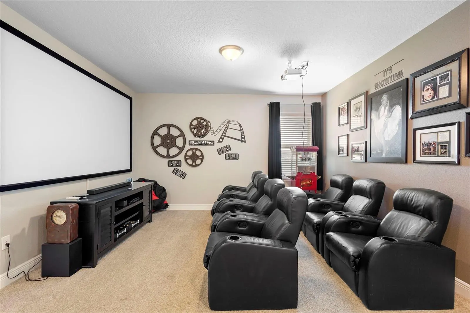 7721 FAIRFAX DR