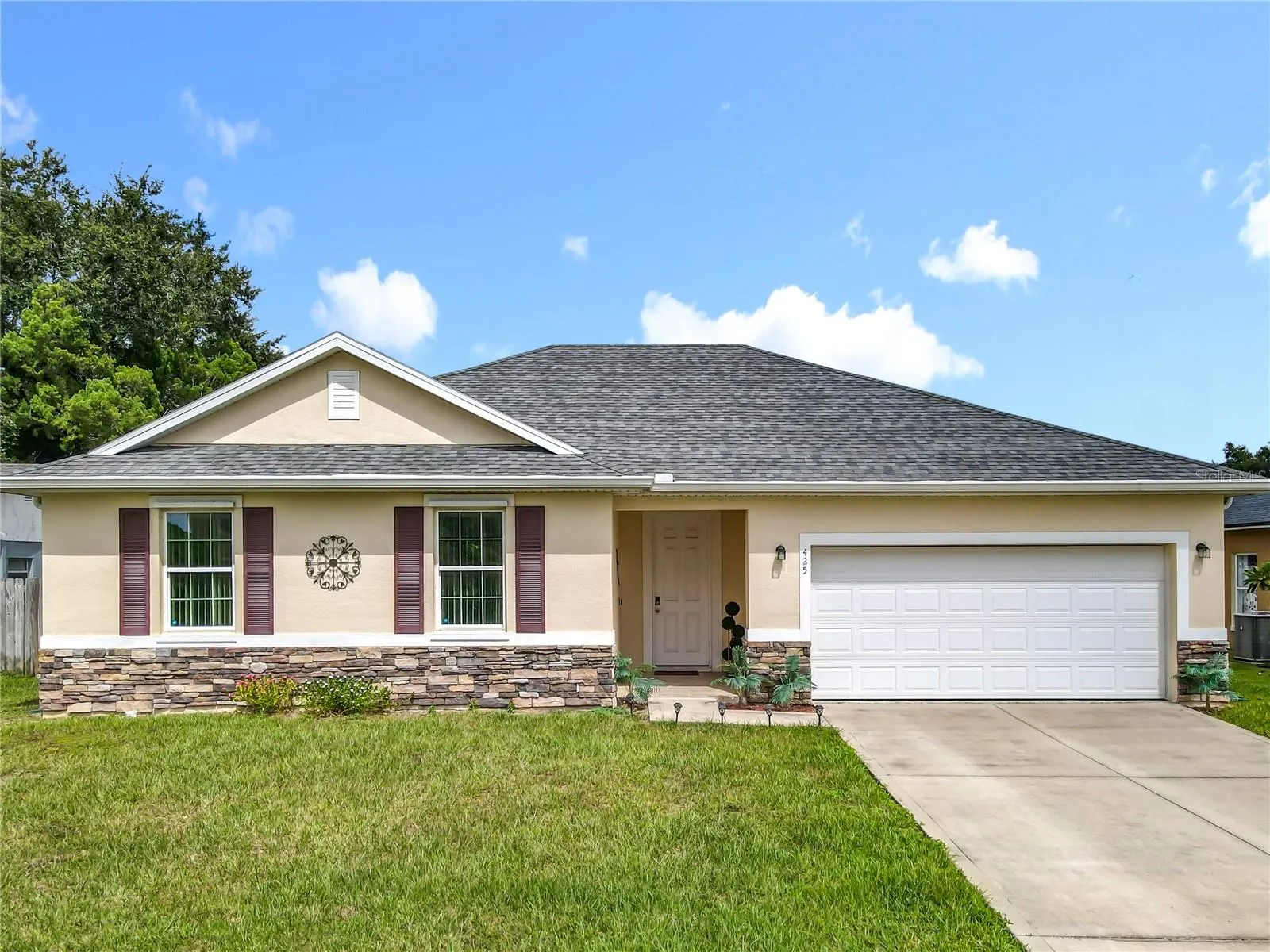 425 SPIKE CT