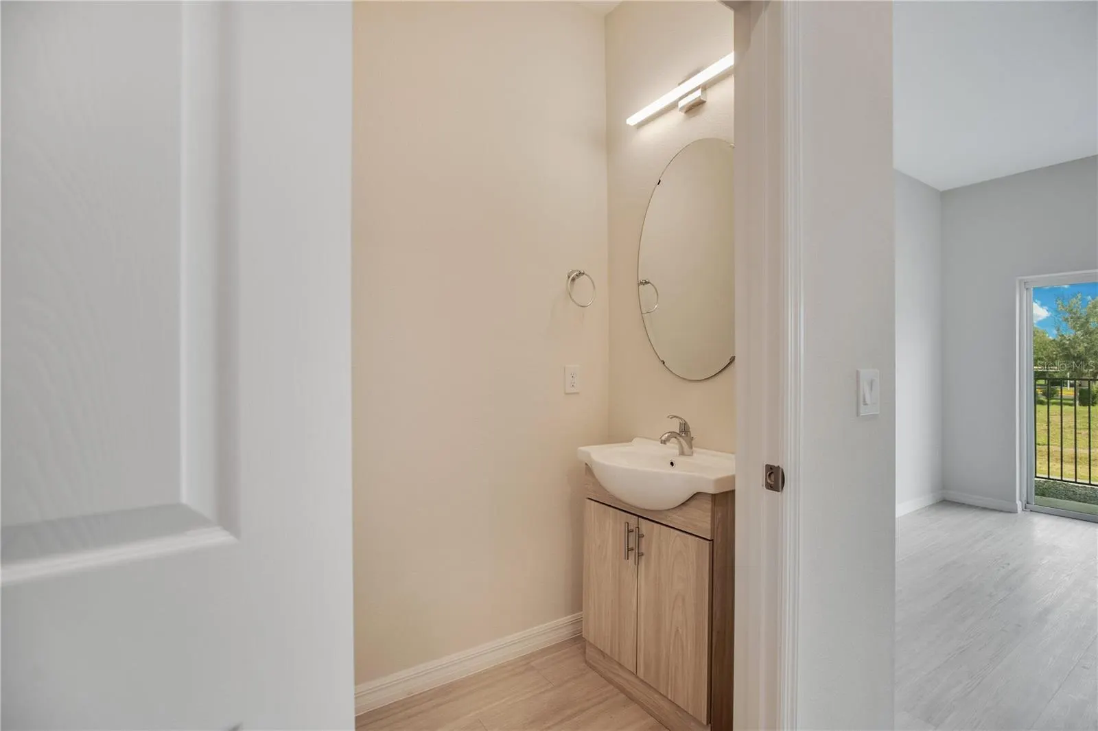 2035 CLAUDIA LN #2035, #2035