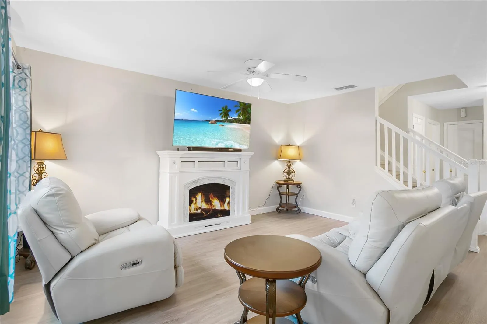 2163 GLOSSY PRIVET DR
