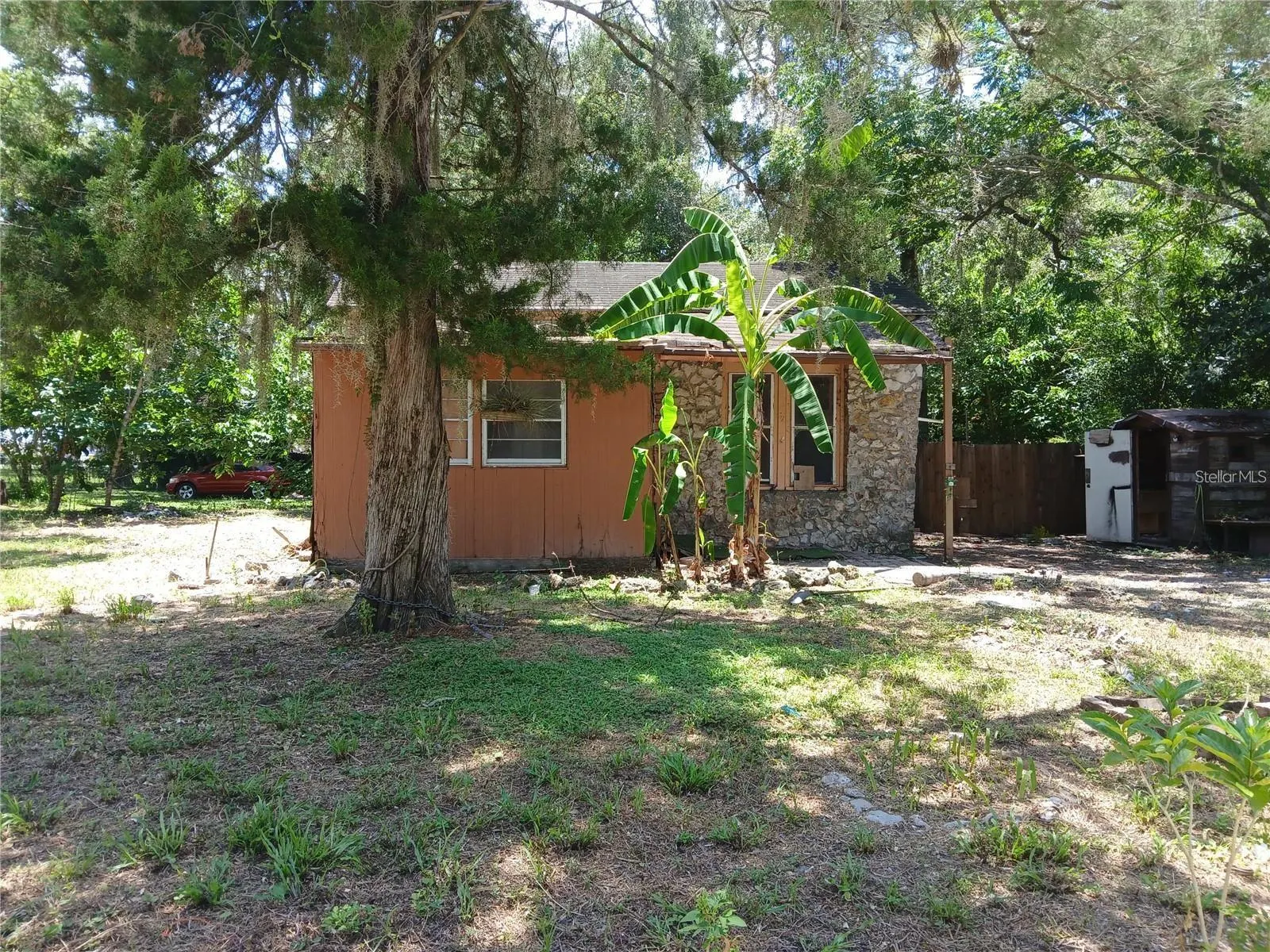 2331 WESTSIDE DR