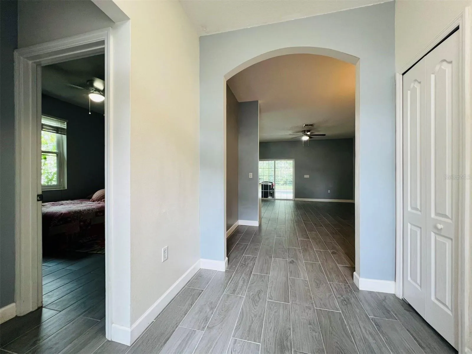 10143 SHADOW CREEK DR