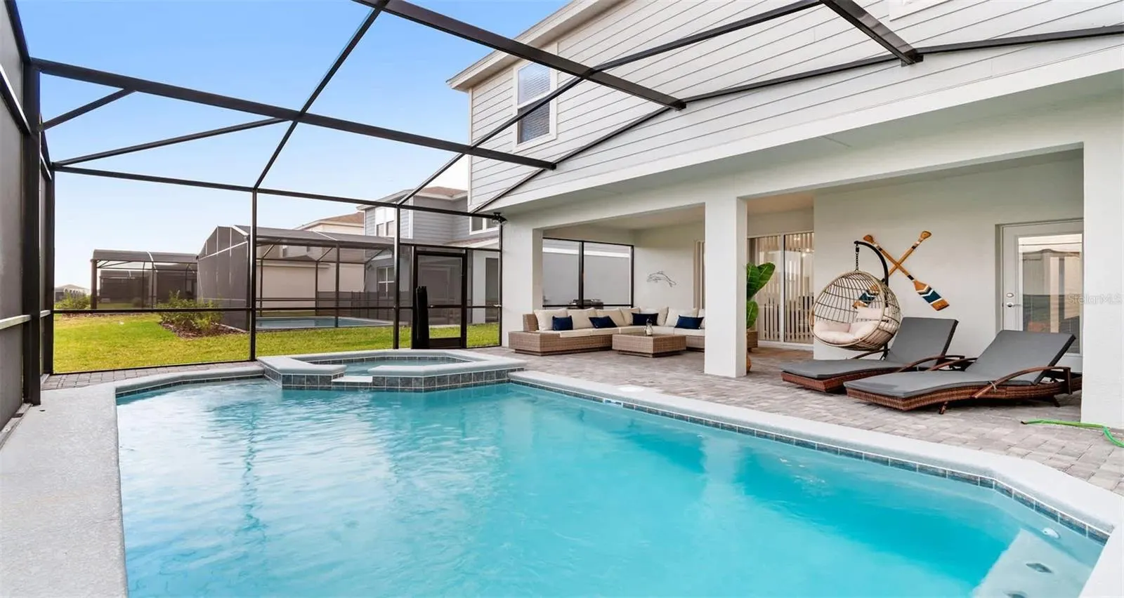2303 LELANI CIR