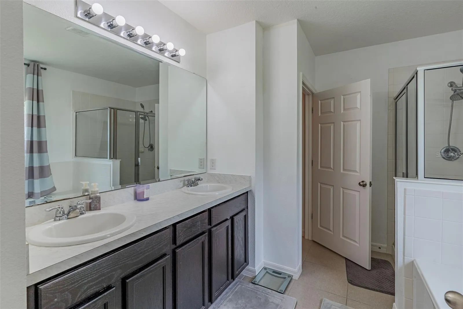 283 WILLIAMSON DR