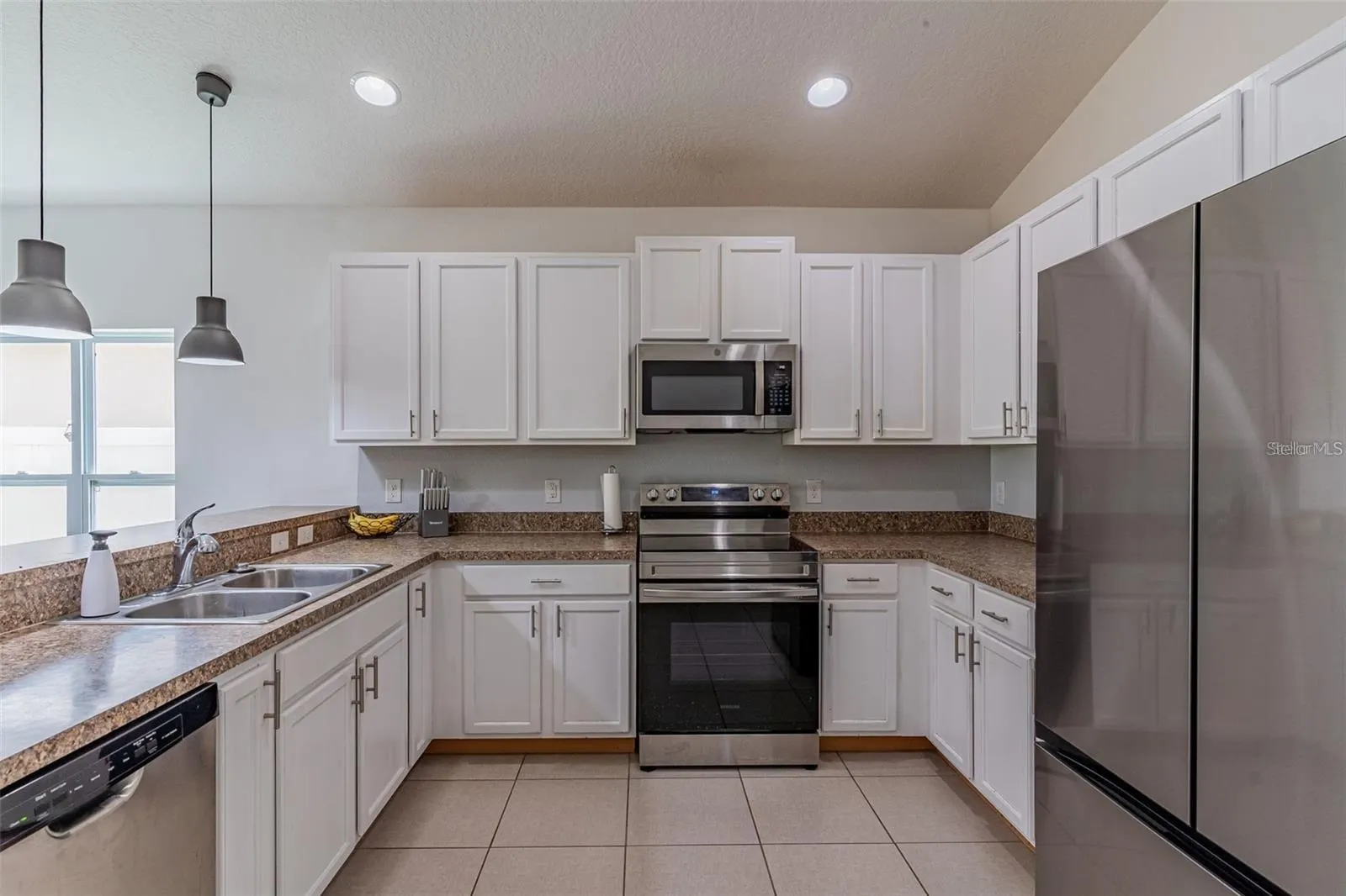 283 WILLIAMSON DR