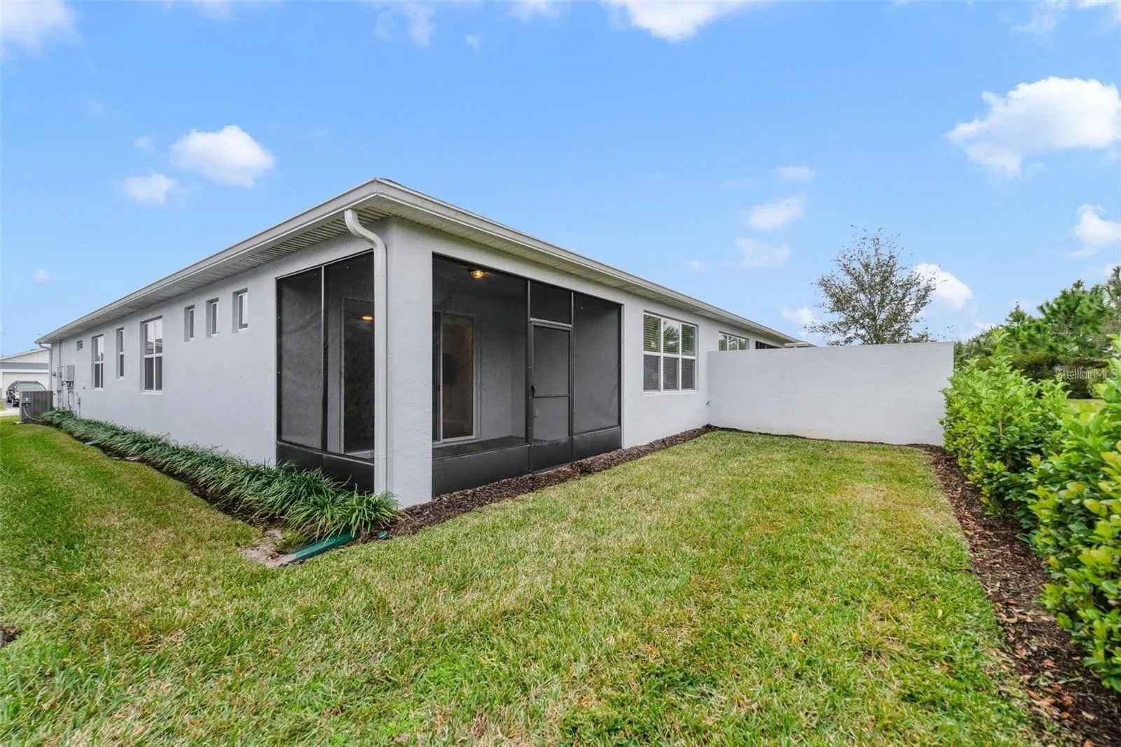 3013 CHERRY BLOSSOM LOOP