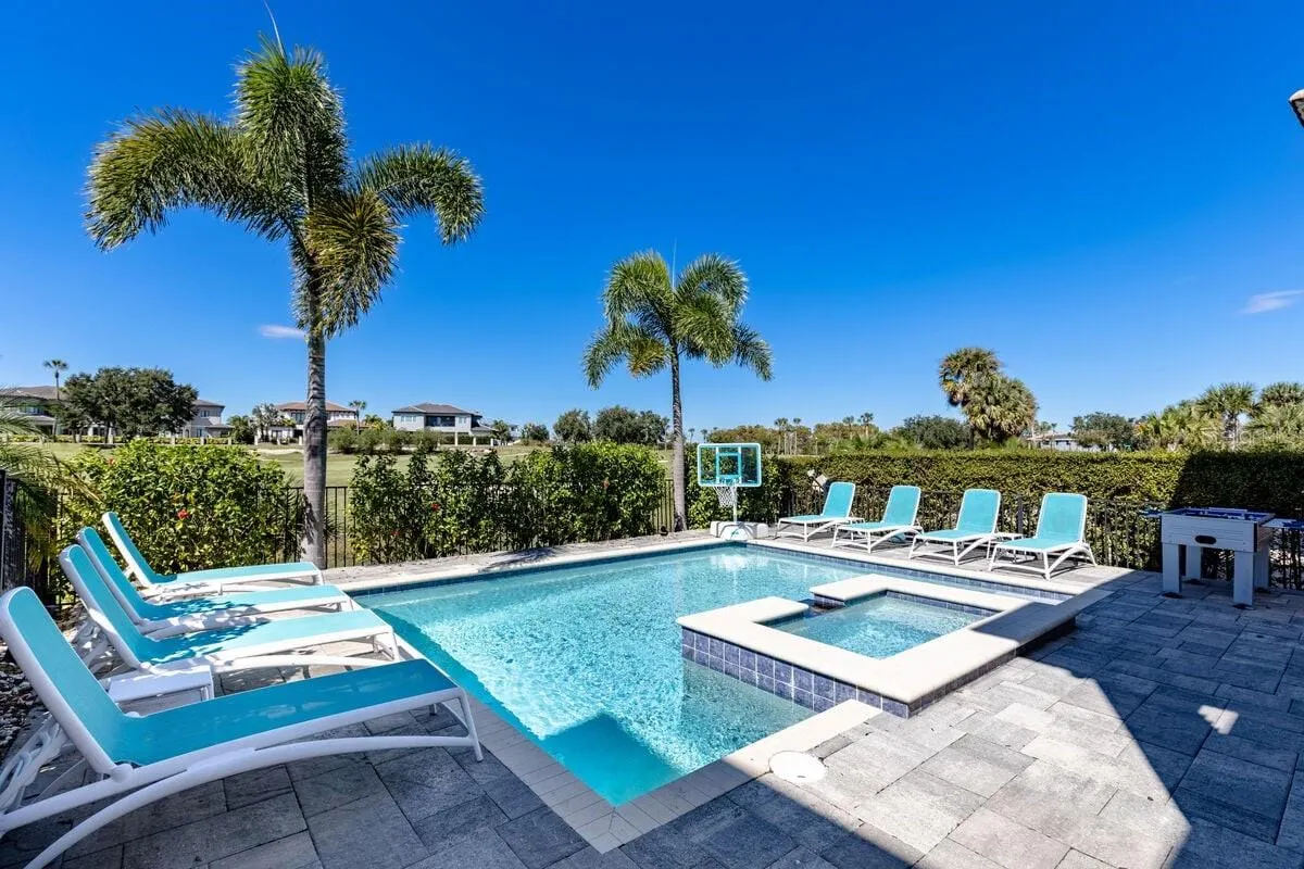 1036 CASTLE PINES CT