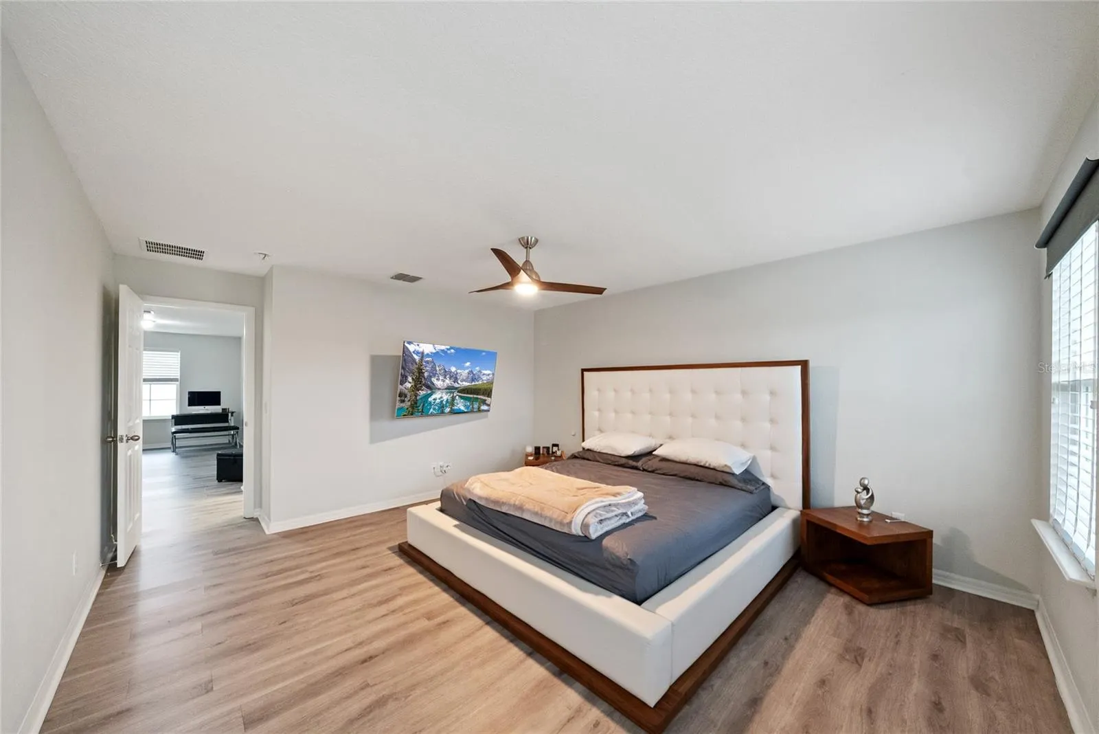 2817 MONTICELLO WAY