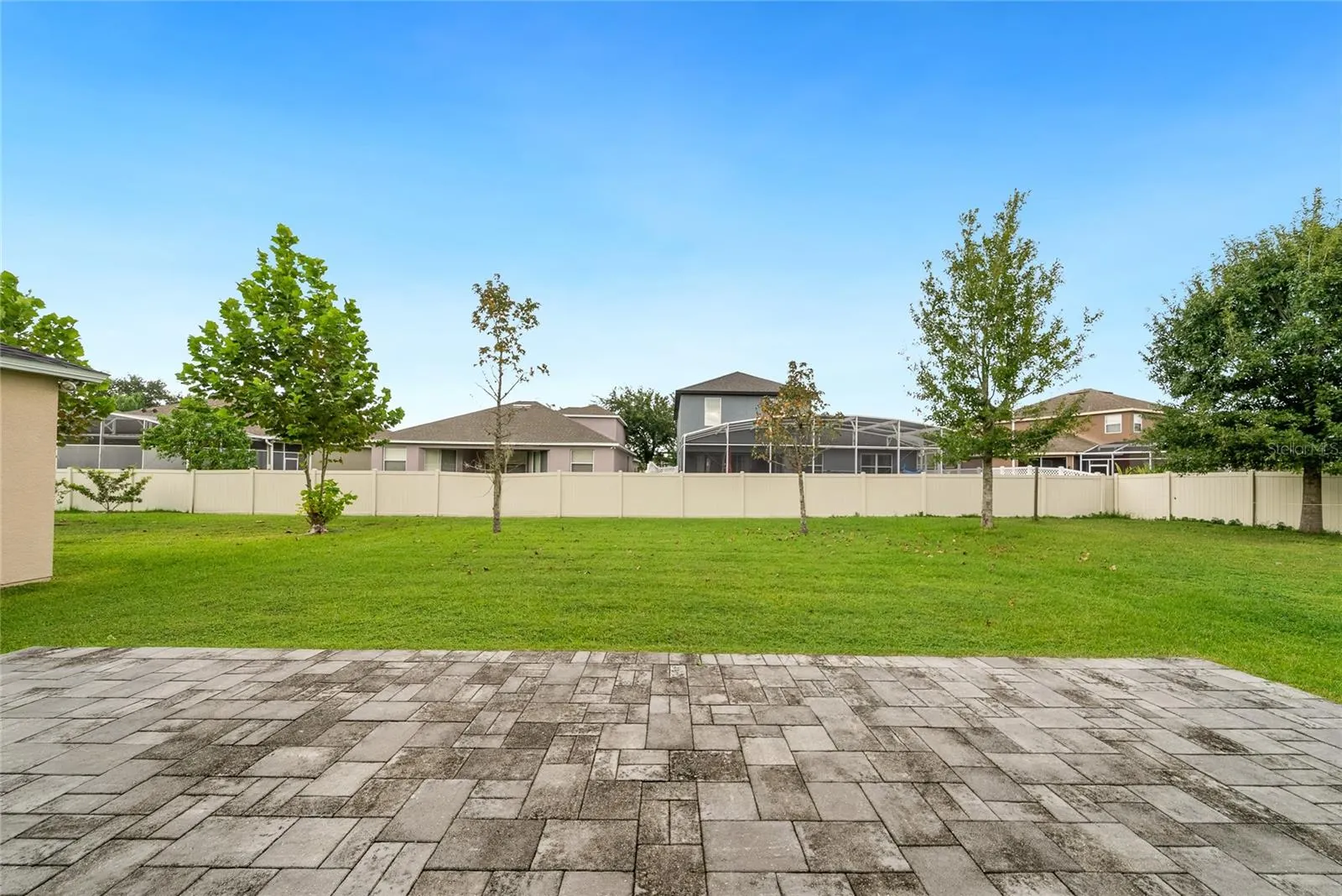 2817 MONTICELLO WAY