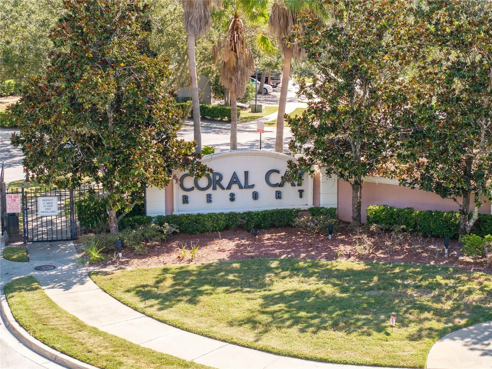 2433 CARAVELLE CIR