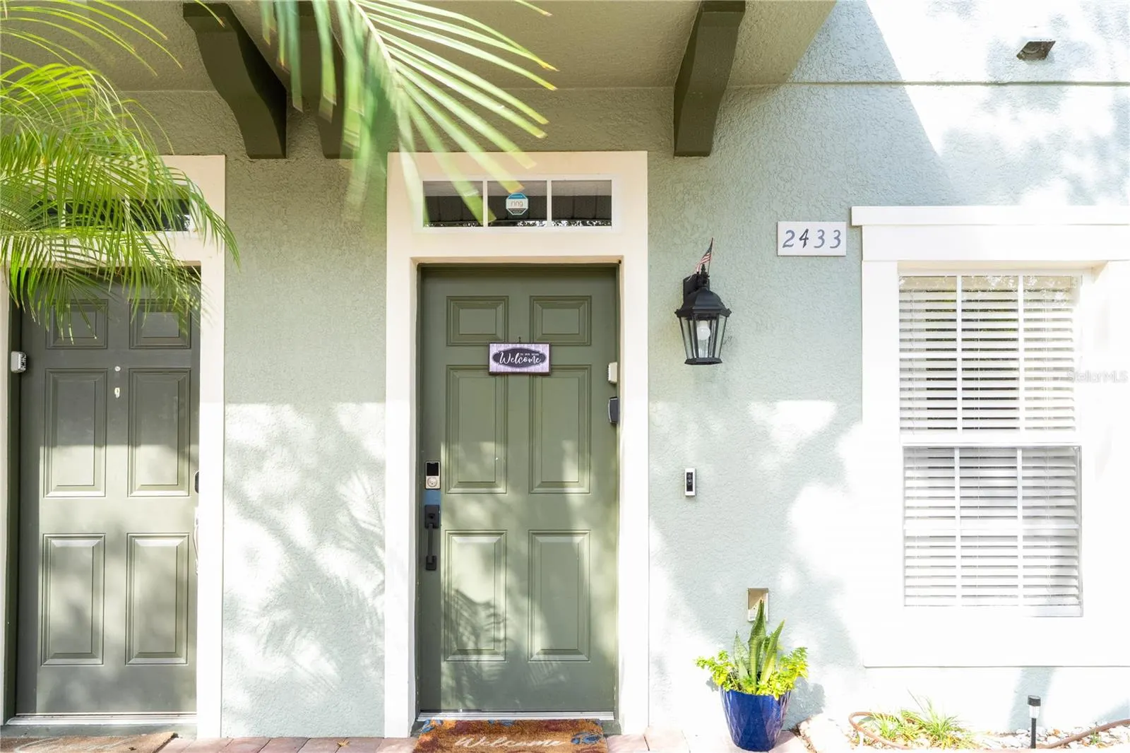 2433 CARAVELLE CIR