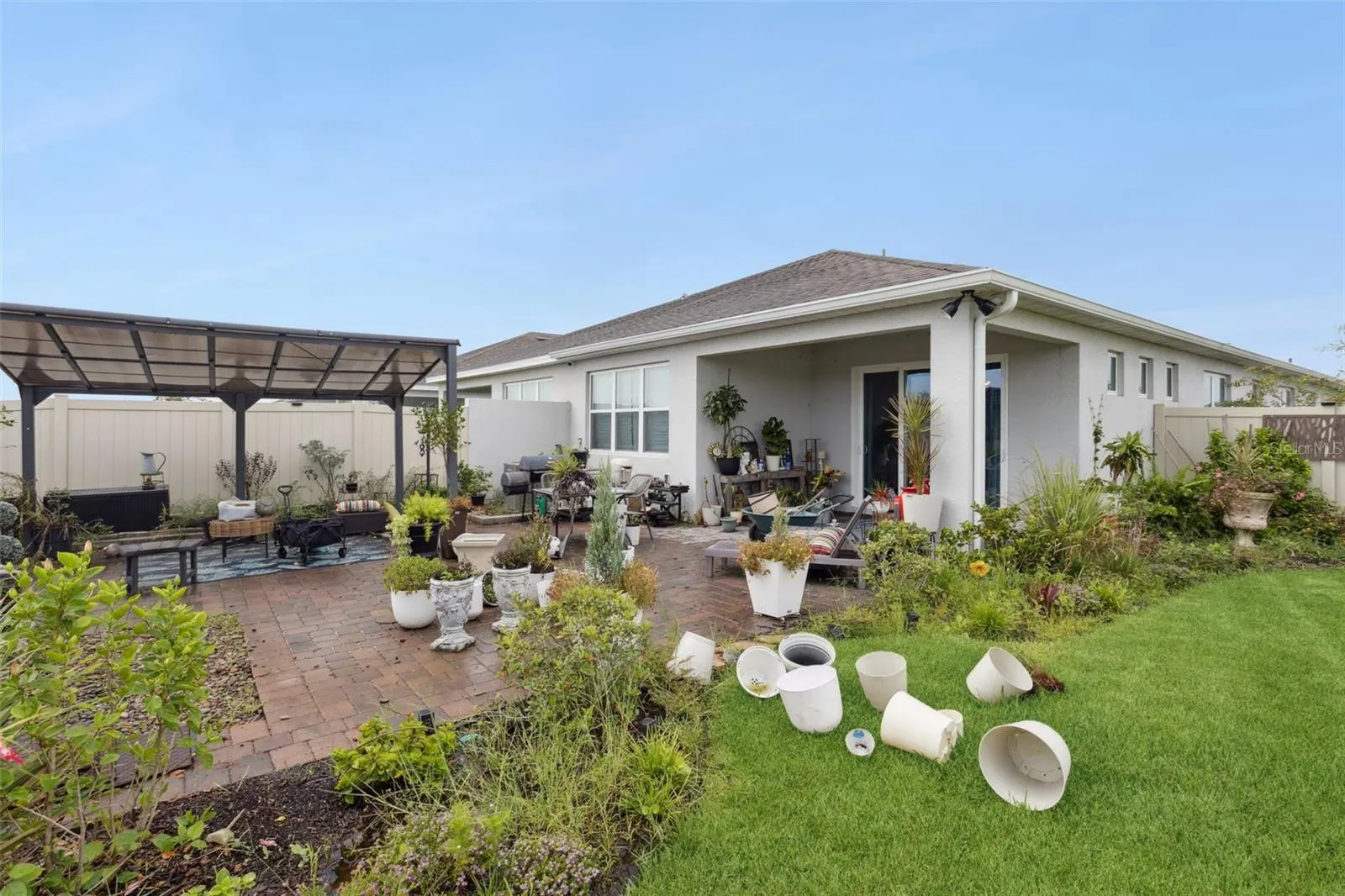 1901 SPRING SHOWER CIR