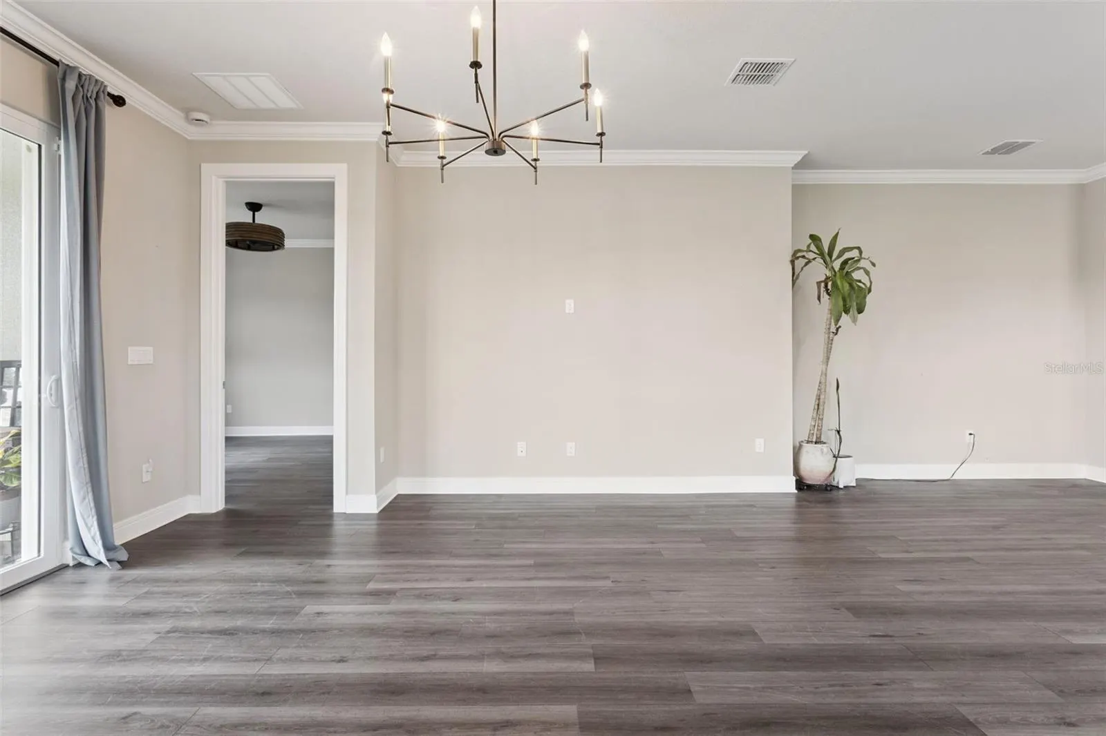 1901 SPRING SHOWER CIR