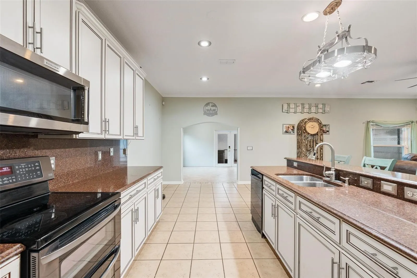 817 KAMCHATKA CT