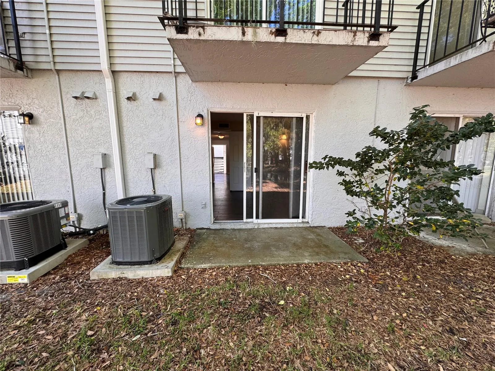 7113 E BANK DR #103, #103