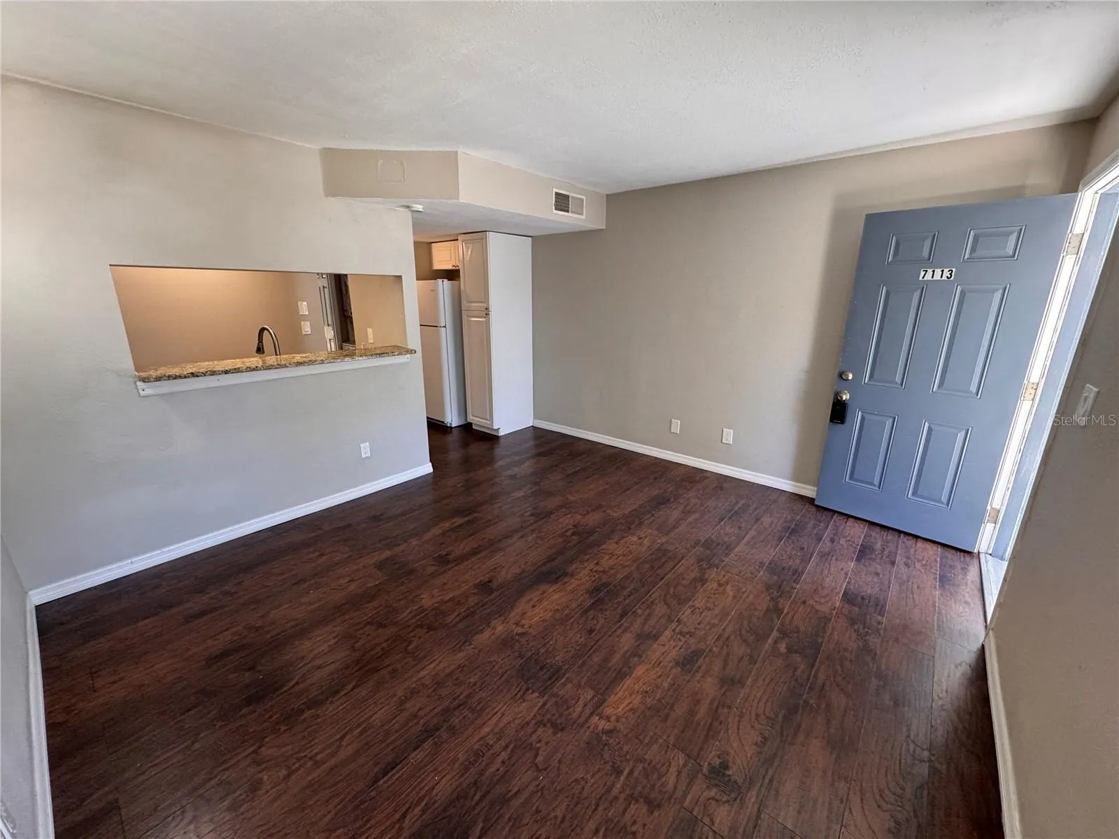 7113 E BANK DR #103, #103