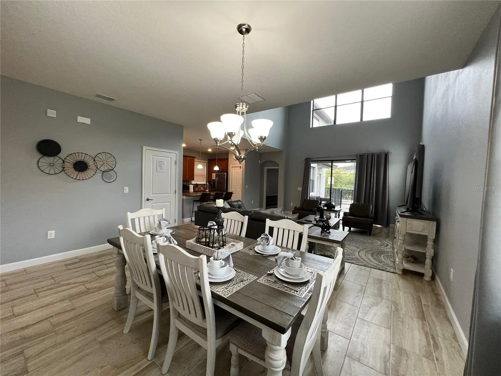 5439 SOLTERRA CIR