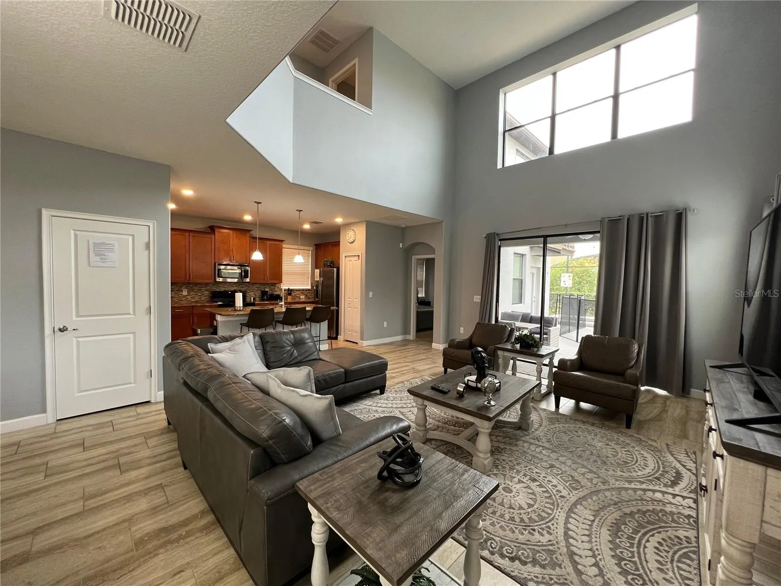 5439 SOLTERRA CIR