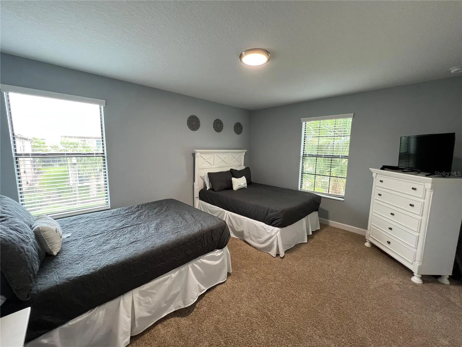 5439 SOLTERRA CIR