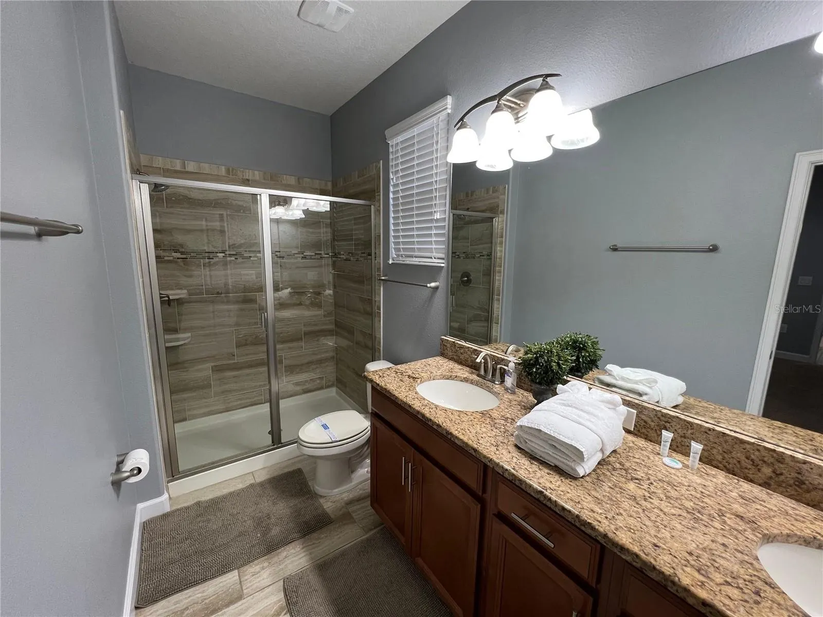 5439 SOLTERRA CIR