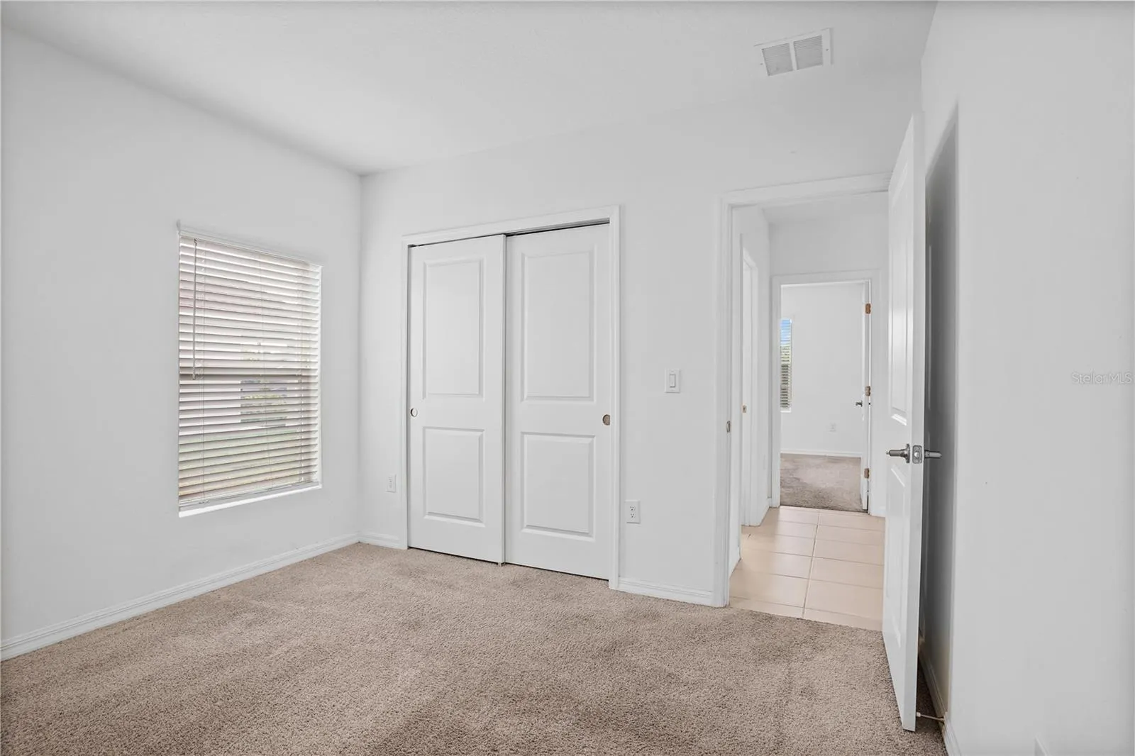 221 AQUAMARINE LN